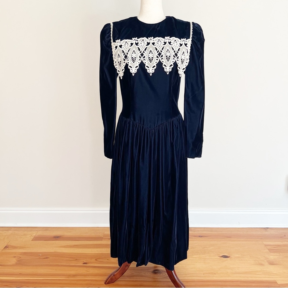 VTG 80s Jessica McClintock Gunne Sax Dress 11 Small Blue Lace Crochet Whimsical